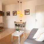 Rhodes Backpackers Boutique And Hostel