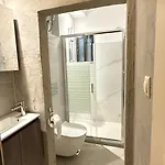 Rhodes Backpackers Boutique And Rhodes City