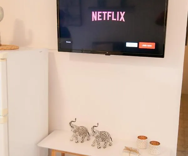 Rhodes Backpackers Boutique And * Rhodes City