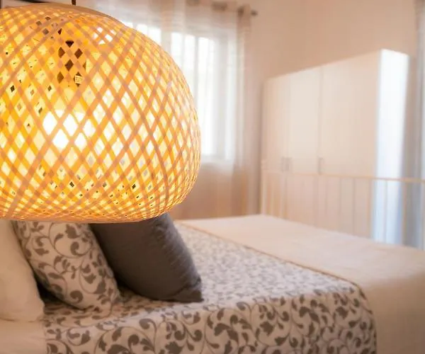 Rhodes Backpackers Boutique And *