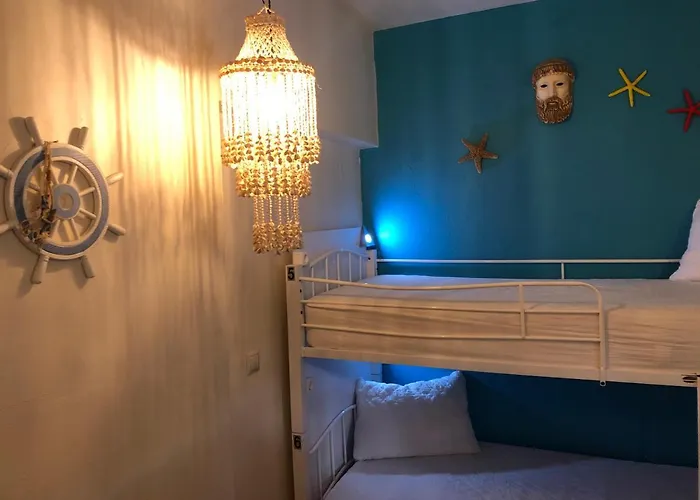 旅馆 Rhodes Backpackers Boutique And