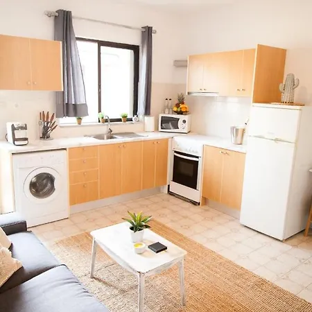 Hostel Rhodes Backpackers Boutique And