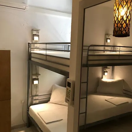 Rhodes Backpackers Boutique And אכסניה עיר רודוס