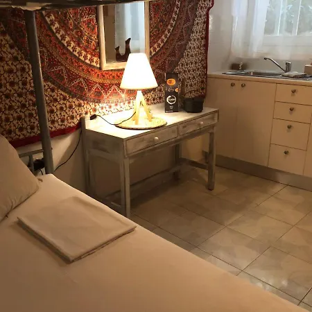 Rhodes Backpackers Boutique And עיר רודוס