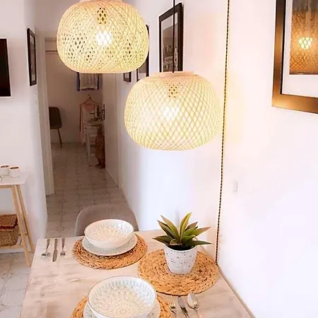 אכסניה Rhodes Backpackers Boutique And עיר רודוס