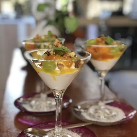 Hostel Rhodes Backpackers Boutique And Rhodes City