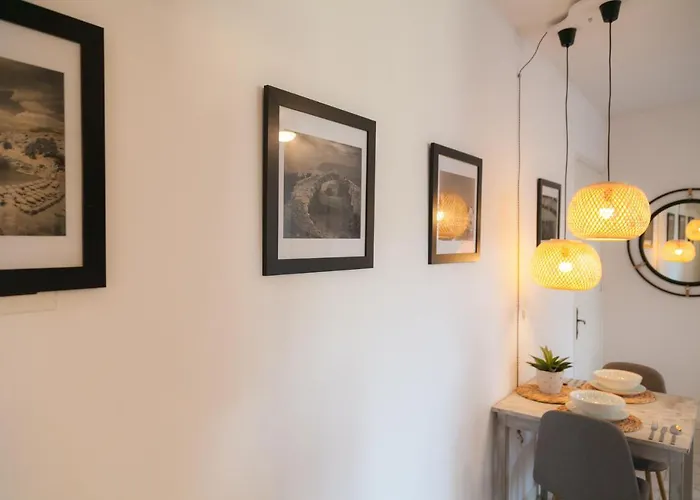 Rhodes Backpackers Boutique And Rhodes City