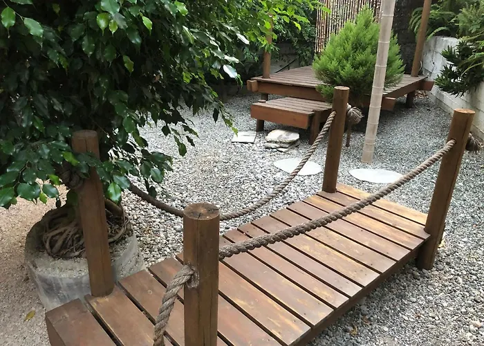 Hostel Rhodes Backpackers Boutique And