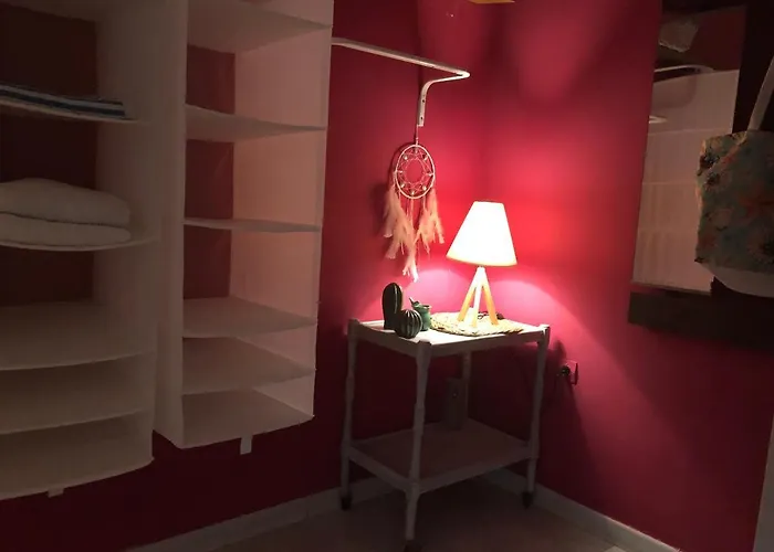 Hostel Rhodes Backpackers Boutique And Rhodes City