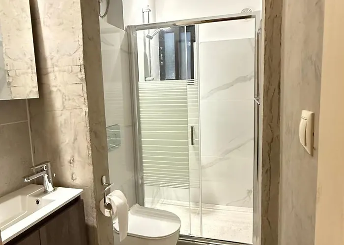 Rhodes Backpackers Boutique And Rhodes City