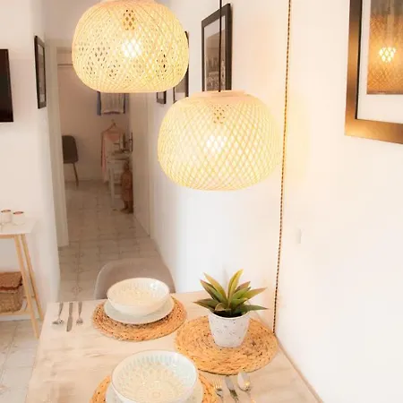 Rhodes Backpackers Boutique And ホステル