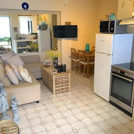Hostel Rhodes Backpackers Boutique And Rhodes City