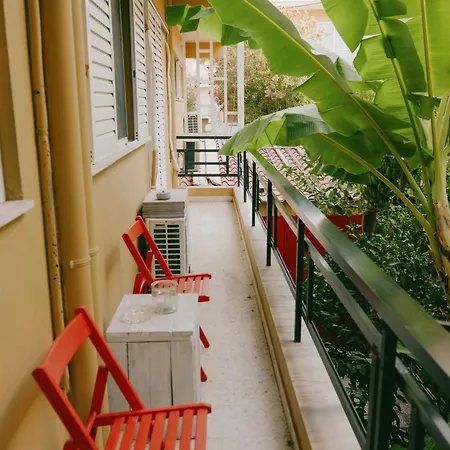 Rhodes Backpackers Boutique And Hostel